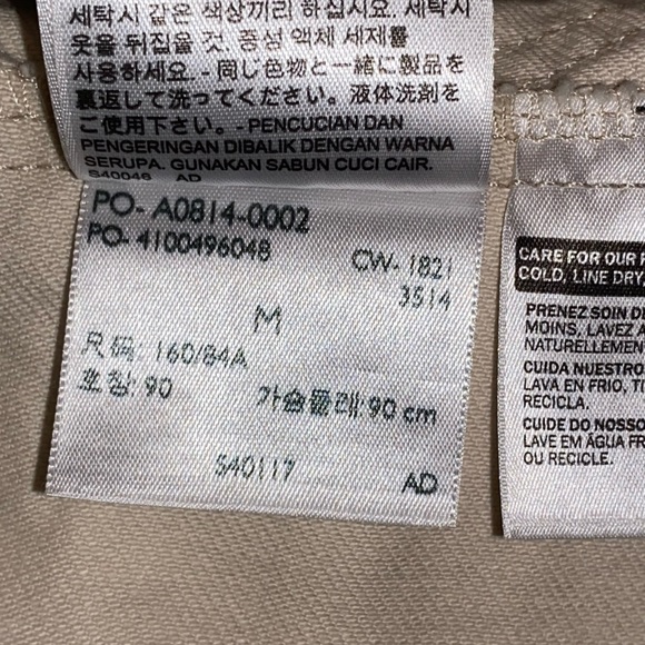 Levi’s Shacket -Denim Shirt Jean Jacket in Natural Denim Color Women's M - Picture 8 of 9